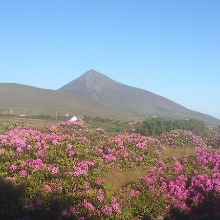 Bed and Breakfast Achill Water'S Edge Doogort Экстерьер фото