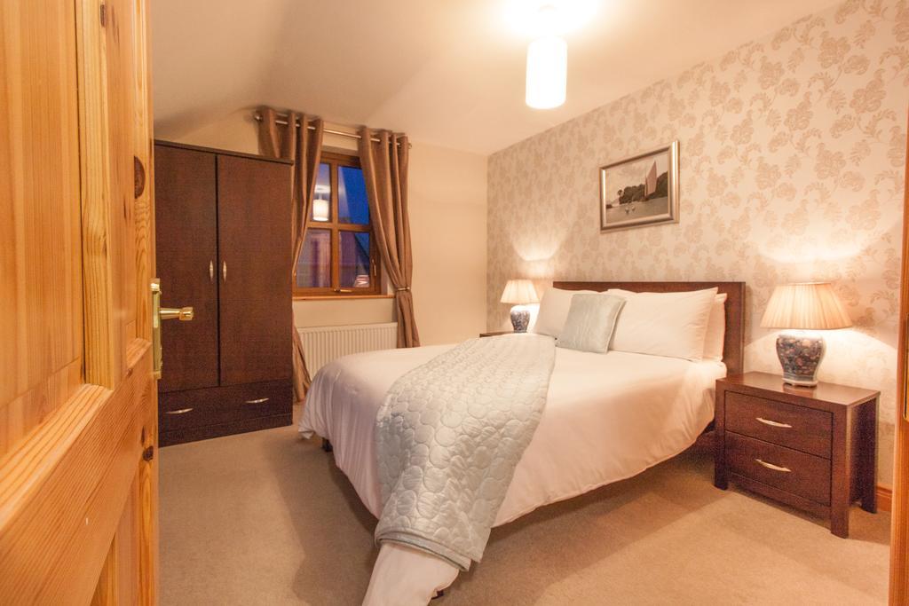 Bed and Breakfast Achill Water'S Edge Doogort Экстерьер фото