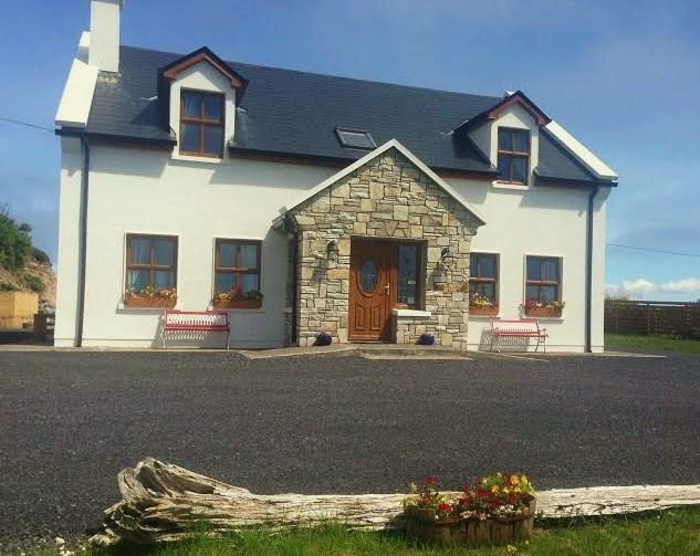 Bed and Breakfast Achill Water'S Edge Doogort Экстерьер фото