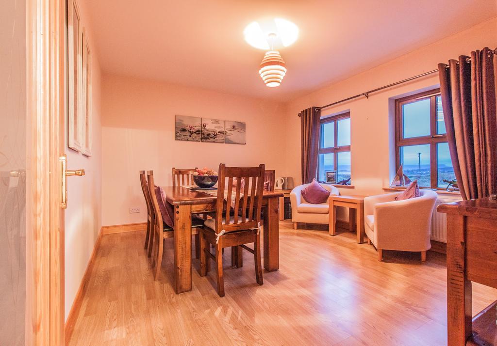 Bed and Breakfast Achill Water'S Edge Doogort Экстерьер фото